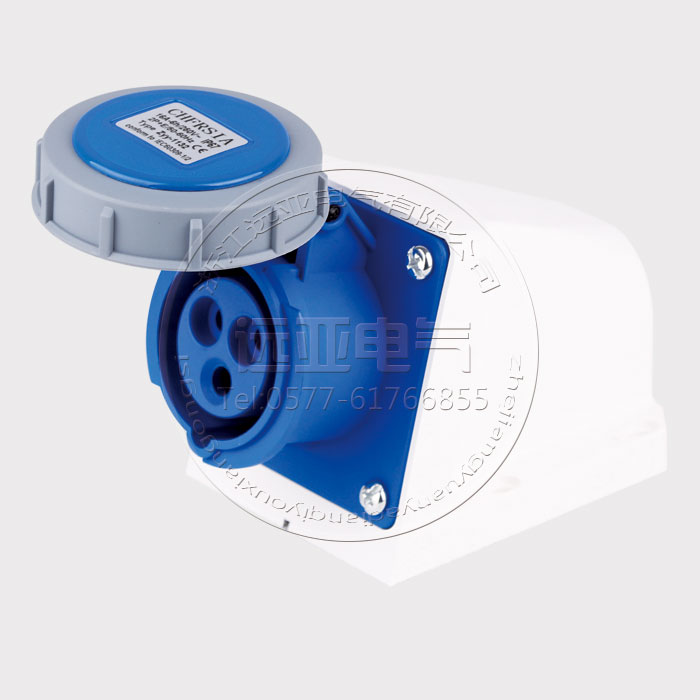 新型工業插座1132